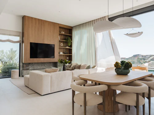 Villa for sale in Benahavis