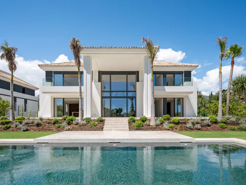 Villa for sale in Marbella Golden Mile