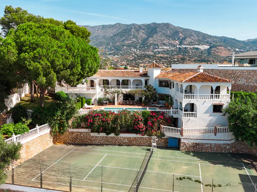 Villa for sale in Mijas Costa