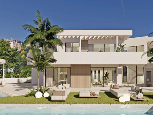 Villa for sale in Benalmadena