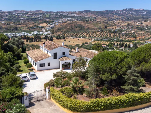 Villa for sale in Cala de Mijas, Mijas Costa