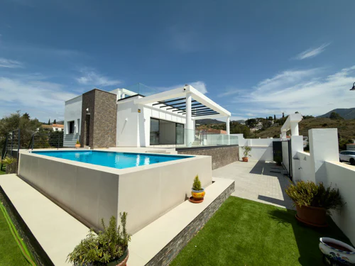 Villa for sale in Mijas