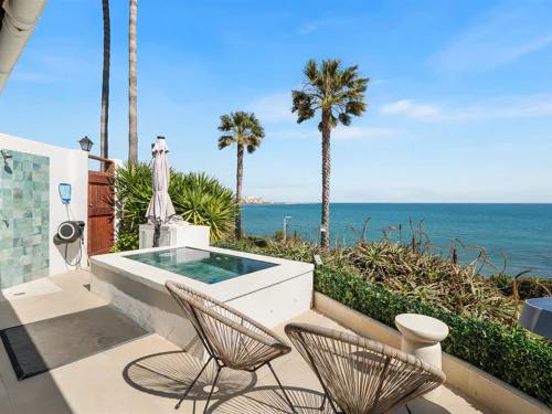 Semi Detached House for sale in Estepona