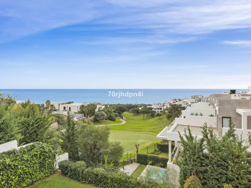Villa for sale in Cabopino, Marbella East