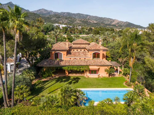 Villa for sale in Marbella Golden Mile