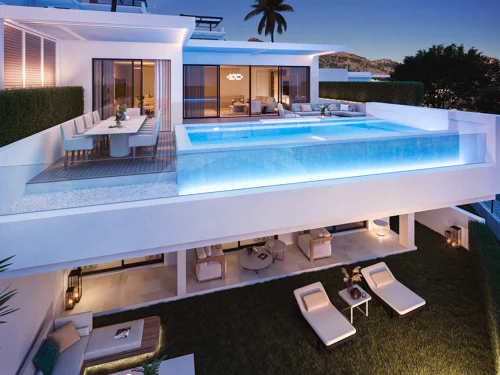 Villa for sale in Benalmadena