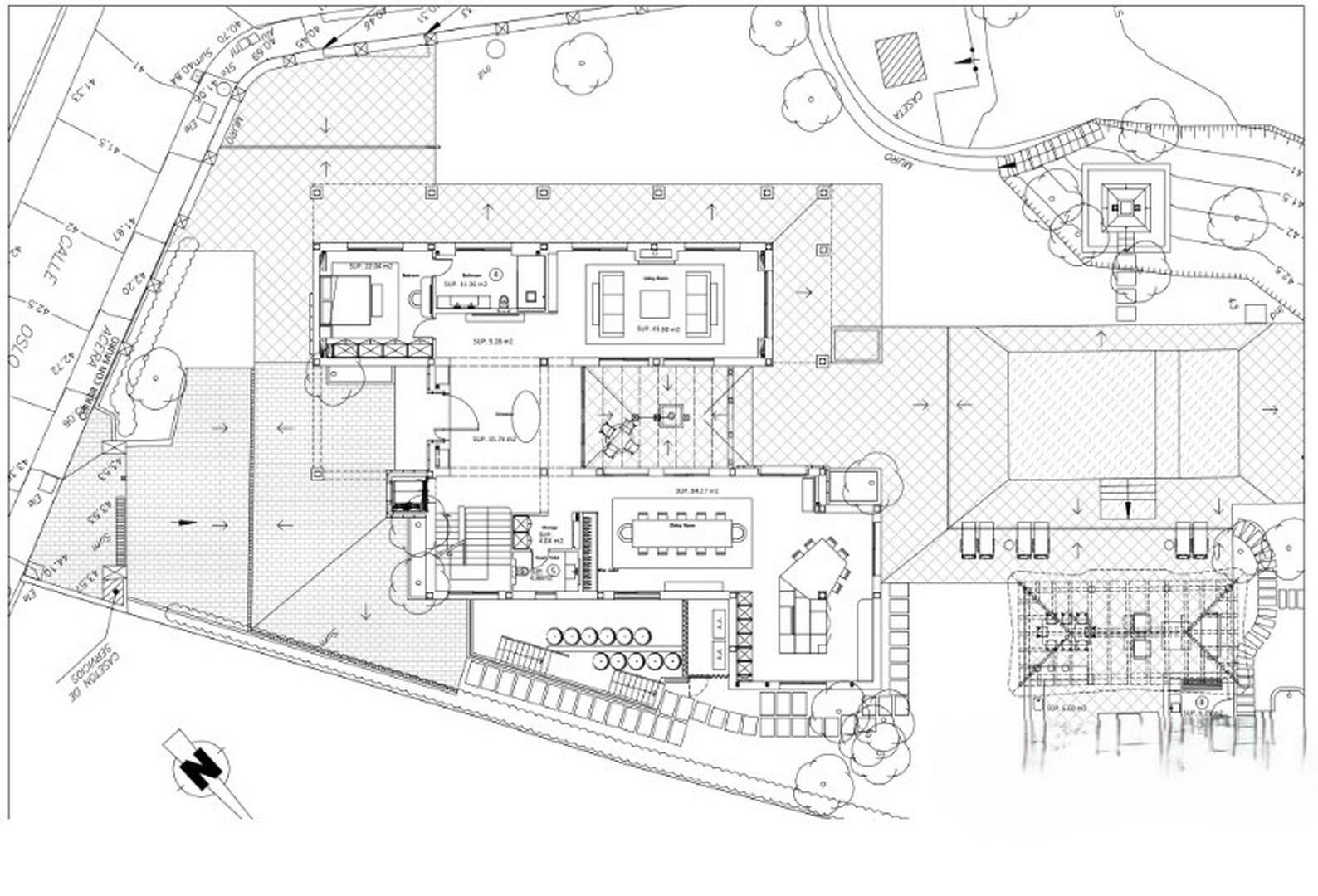 Villa de Lujo Renovada en el Prestigioso Las Brisas, Nueva Andalucía