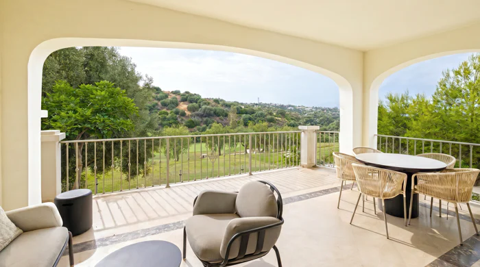 3 Bedroom Townhouses in Estepona – Ready to move in