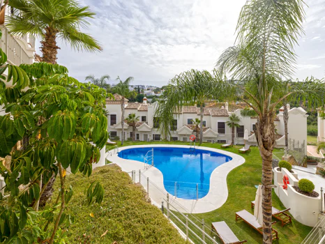 3 Bedroom Townhouses in Estepona – Ready to move in