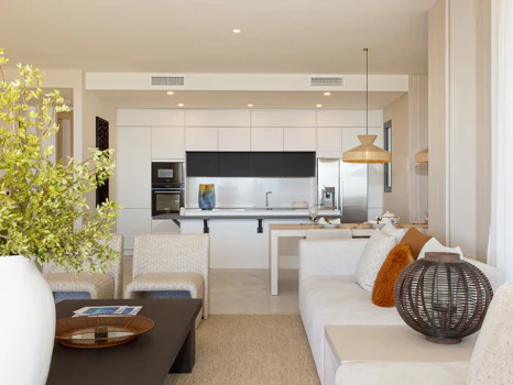 Balcón del Mediterráneo: 3–5 bedroom apartments in the New Golden Mile, Estepona
