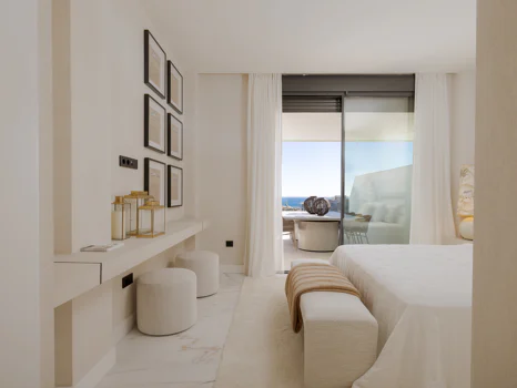 Balcón del Mediterráneo: 3–5 bedroom apartments in the New Golden Mile, Estepona