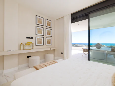 Balcón del Mediterráneo: 3–5 bedroom apartments in the New Golden Mile, Estepona