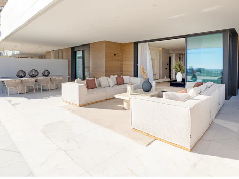 Balcón del Mediterráneo: 3–5 bedroom apartments in the New Golden Mile, Estepona