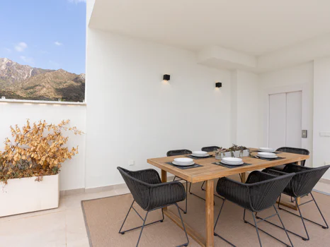 NARA MARBELLA: Exclusive development of 8 luxury villas in Valdeolletas, Marbella, with private pool and sea views