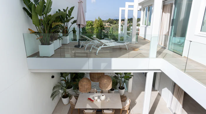 NARA MARBELLA: Exclusive development of 8 luxury villas in Valdeolletas, Marbella, with private pool and sea views