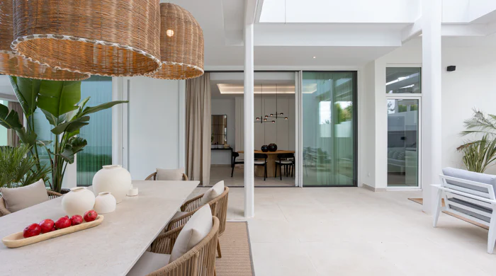 NARA MARBELLA: Exclusive development of 8 luxury villas in Valdeolletas, Marbella, with private pool and sea views