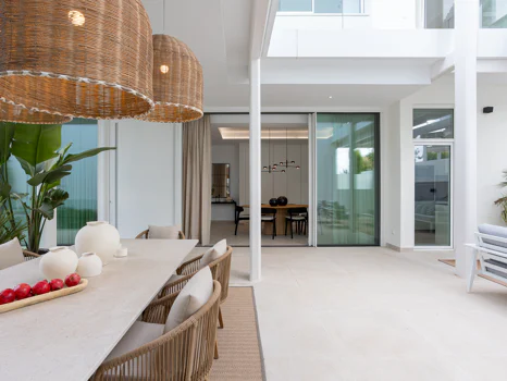 NARA MARBELLA: Exclusive development of 8 luxury villas in Valdeolletas, Marbella, with private pool and sea views