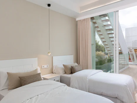 NARA MARBELLA: Exclusive development of 8 luxury villas in Valdeolletas, Marbella, with private pool and sea views