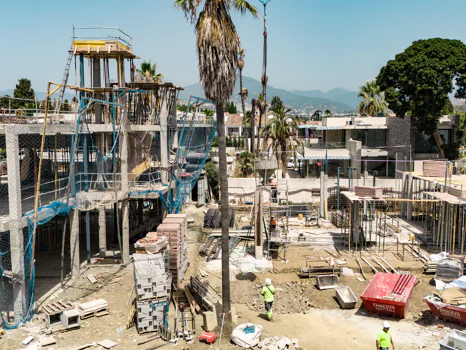 Impressive contemporary villas in Cortijo Blanco, next to Puerto Banús · Under construction!