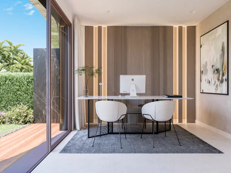 Exclusive residential complex in Elviria Hills, Marbella