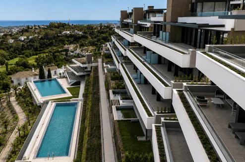 Fantastic complex of 3 and 4 bedroom apartments with panoramic sea views over the Golf Valley