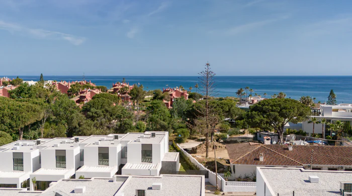 New build townhouses in Elviria Beach, Marbella