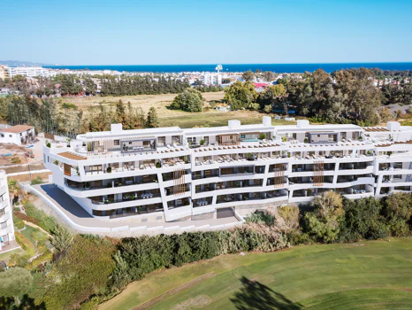 Breeze is a spectacular project of 34 amazing apartments and penthouses, located in front line golf in Marbella