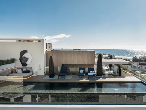 Luxury on the beachfront