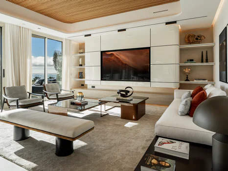 Luxury on the beachfront