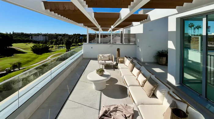 Sophistication and comfort at the golf front