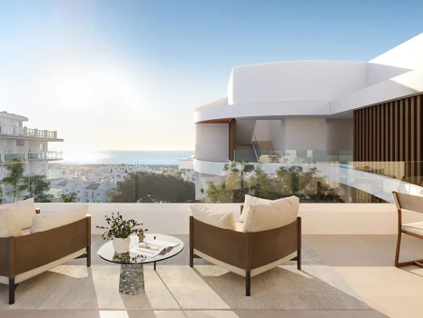 Homes caressed by the Mediterranean breeze