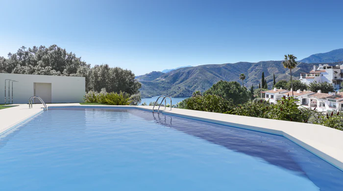 Almazara Gardens, cozy apartments on the mountain in Istan.