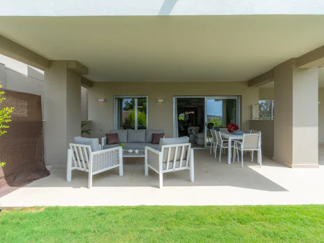 Sunny Golf, modern frontline golf apartments and penthouses in Estepona.