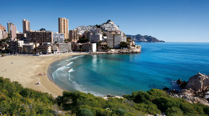 Breeze, modern apartments and townhouses on the sunny Costa Blanca.