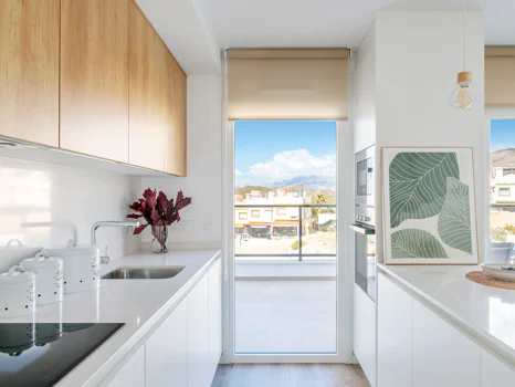 Breeze, modern apartments and townhouses on the sunny Costa Blanca.