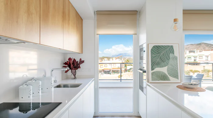 Breeze, modern apartments and townhouses on the sunny Costa Blanca.