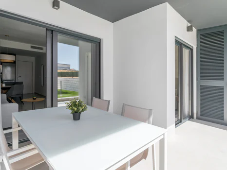 Eden Beach, apartments with sea views near the beach in Torrevieja