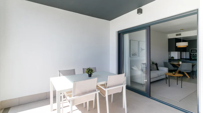 Eden Beach, apartments with sea views near the beach in Torrevieja
