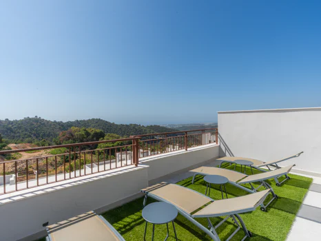 Almazara Views, contemporary townhouses fully integrated in nature.