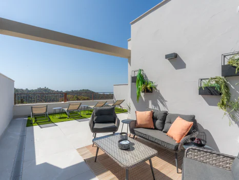 Almazara Views, contemporary townhouses fully integrated in nature.