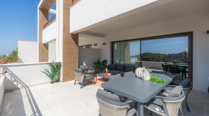 Almazara Views, contemporary townhouses fully integrated in nature.