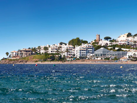Valley Views, exclusive apartments and penthouses with sea views in Mijas.