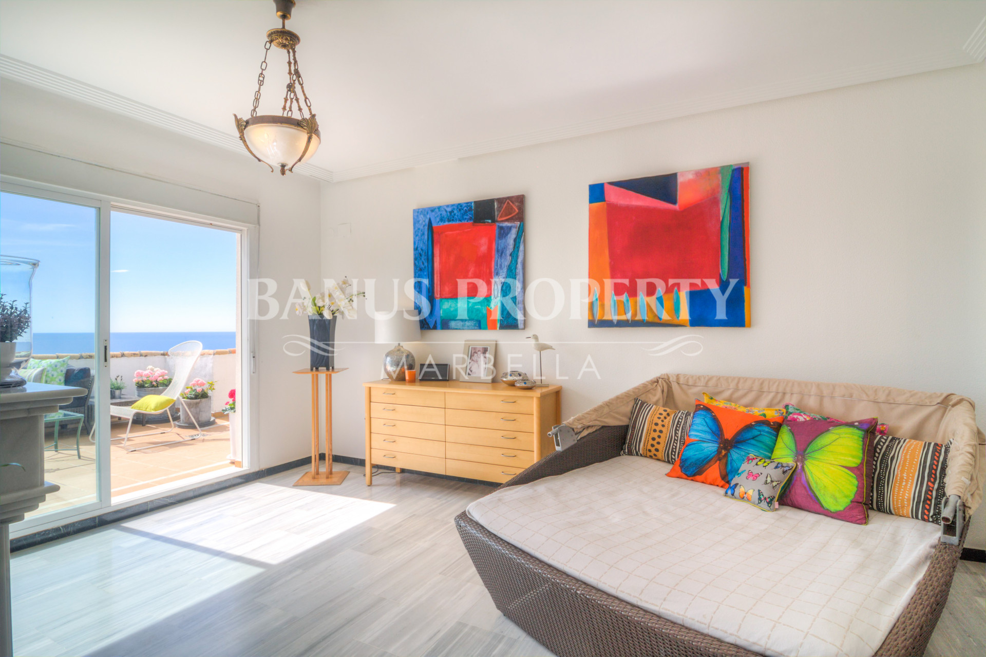 Superb three-bedroom penthouse with spectacular sea views for sale in Medina Garden, Puerto Banús