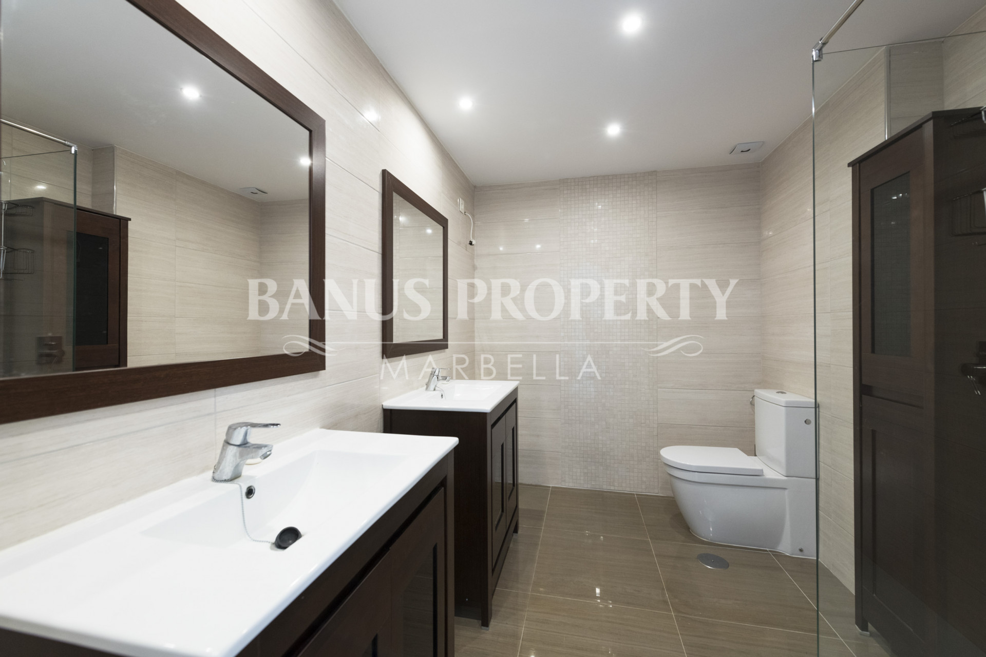 Two-bedroom apartment for sale in Casas Córdoba, within prestigious Playas del Duque in Puerto Banús