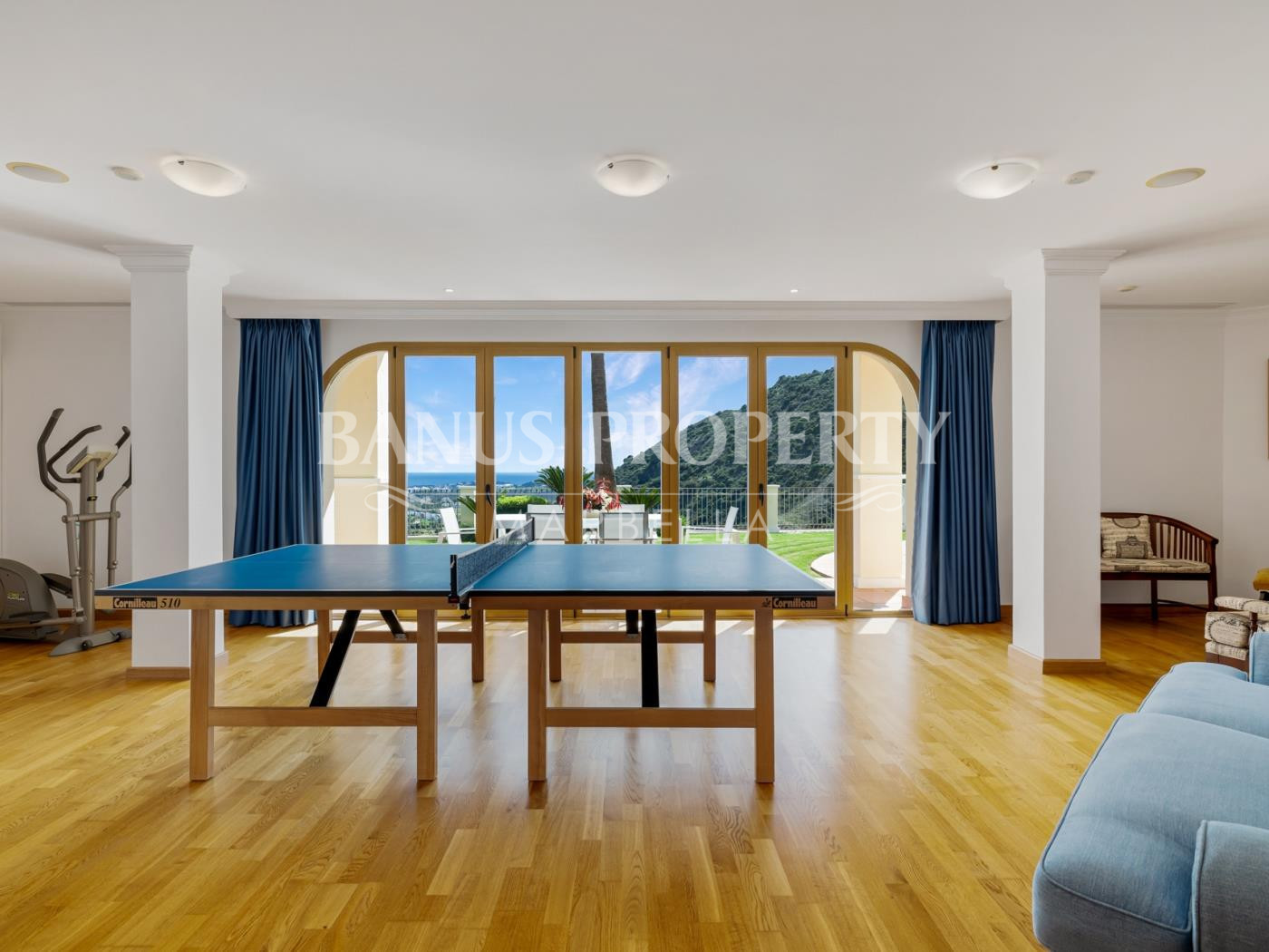 Idyllic 4-Bed Family Villa with Impressive Sea views in Los Arqueros Golf- Benahavis