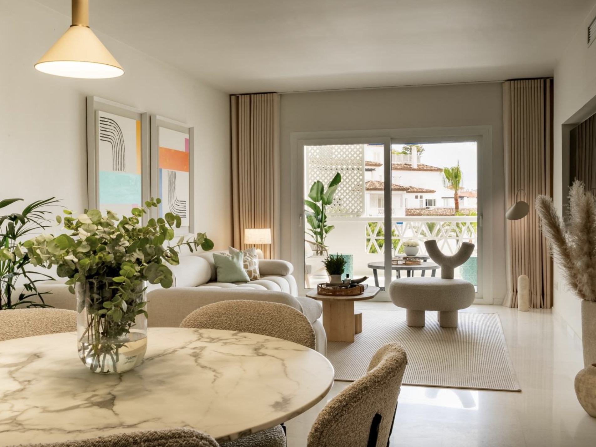 Modern apartment for sale in Puerto Banús – Las Gaviotas Complex