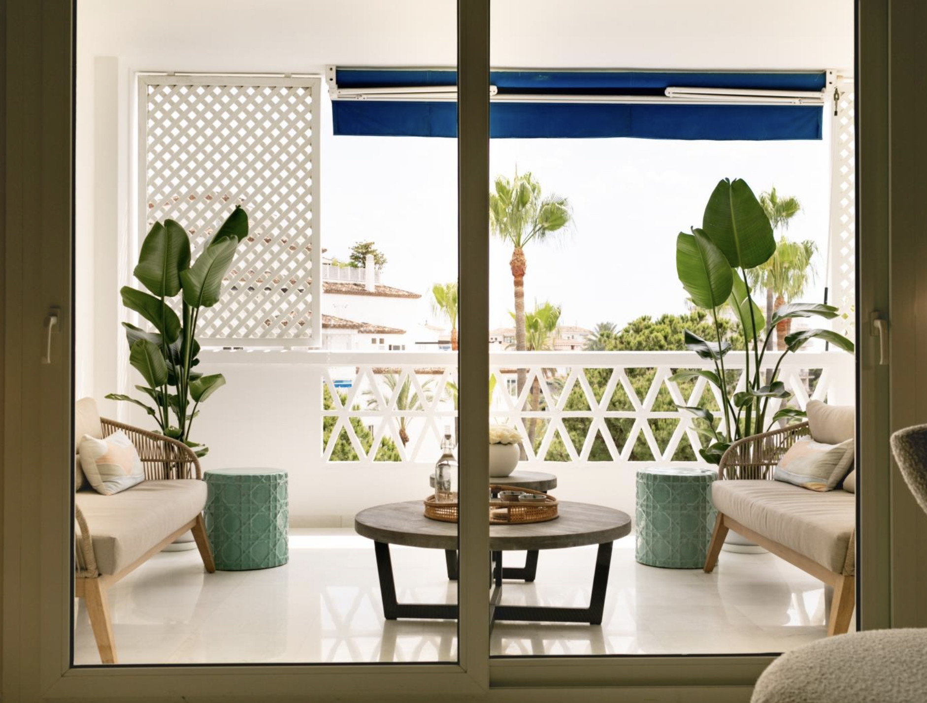Modern apartment for sale in Puerto Banús – Las Gaviotas Complex