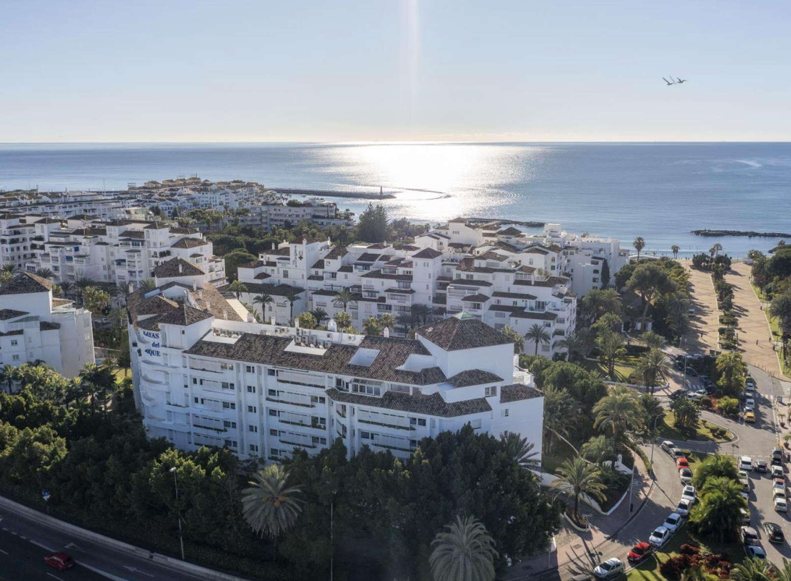 2-Bedroom Apartment in Las Gaviotas, Puerto Banús