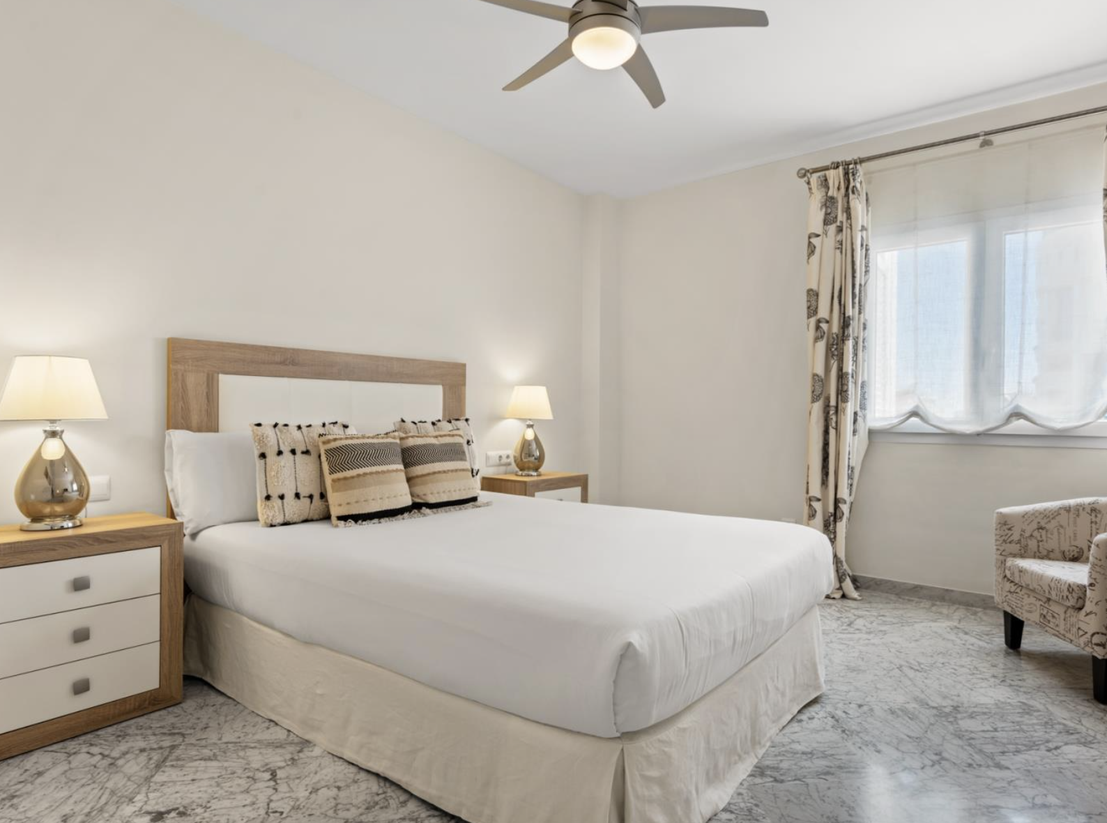 2-Bedroom Apartment in Las Gaviotas, Puerto Banús