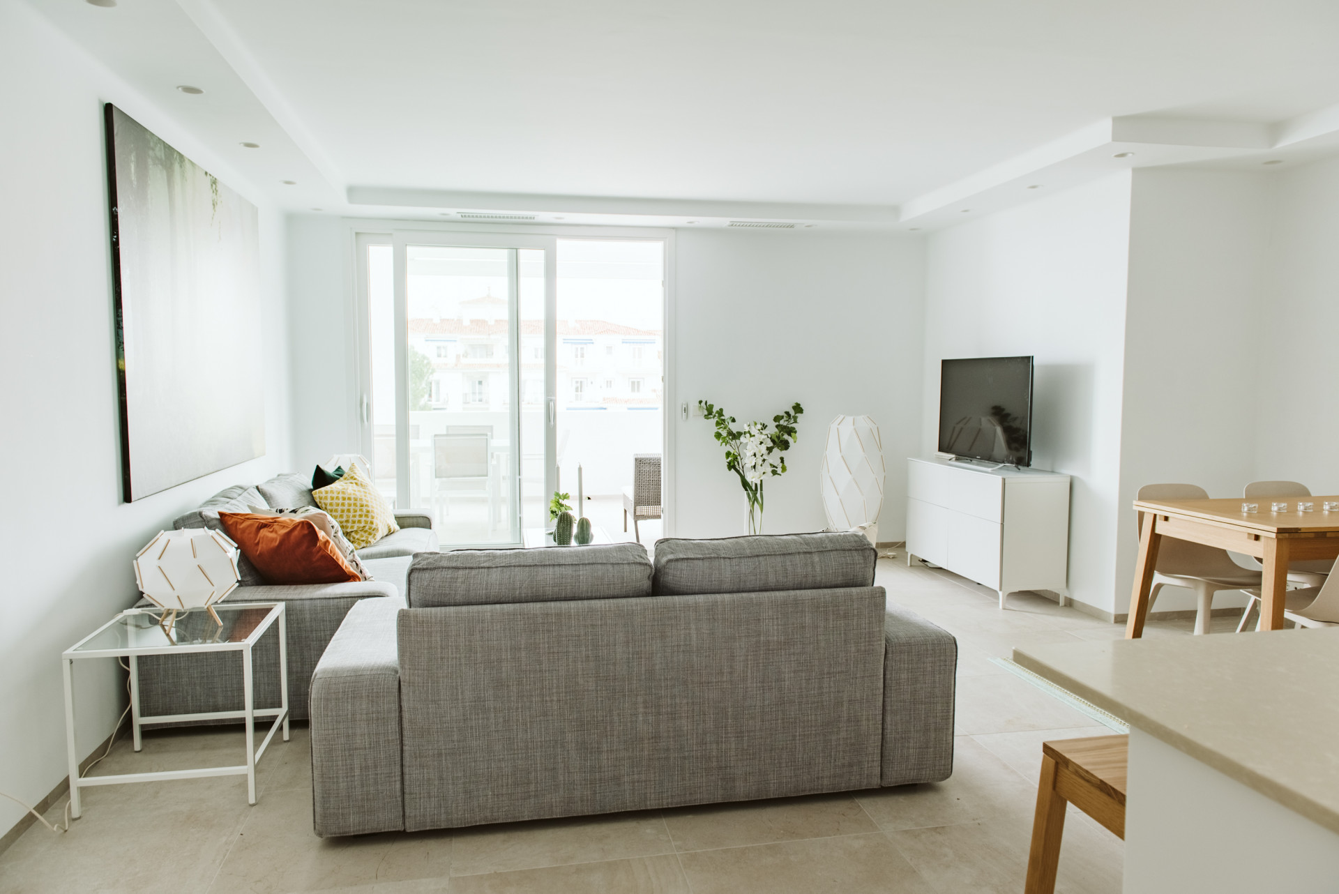 Exclusivo apartamento en Playas del Duque - Puerto Banús | 3 Dormitorios + 2 Baños